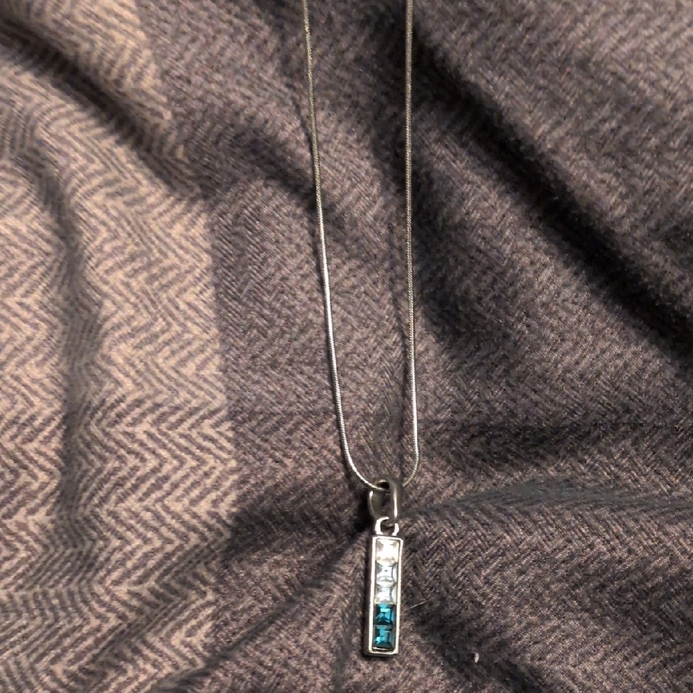 Silver Necklace With Gradiant Blue Pendant